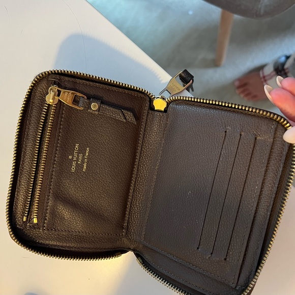 Louis Vuitton Embossed Brown Compact Wallet - Picture 6 of 8